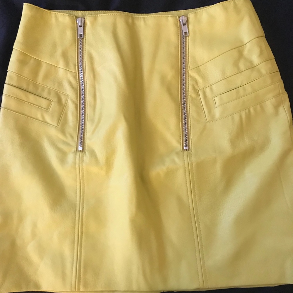 Yellow leather skirt